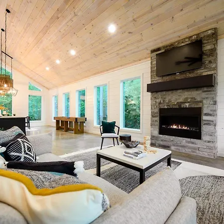 Two Knights Luxury Cabin Broken Bow Extérieur photo